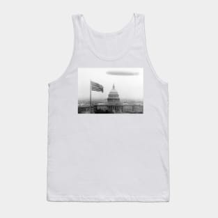 Graf Zeppelin over Washington DC, 1920s (C030/3189) Tank Top